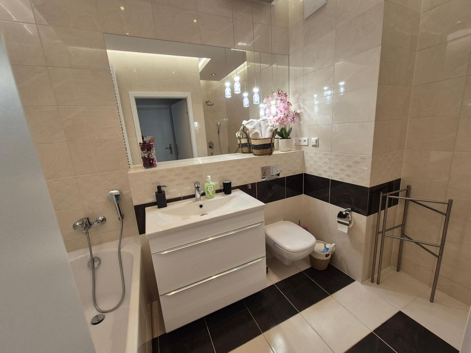 Big 21 Old Town Lux Apartment, Self Check-In 24H, Free Parking Poznań Buitenkant foto